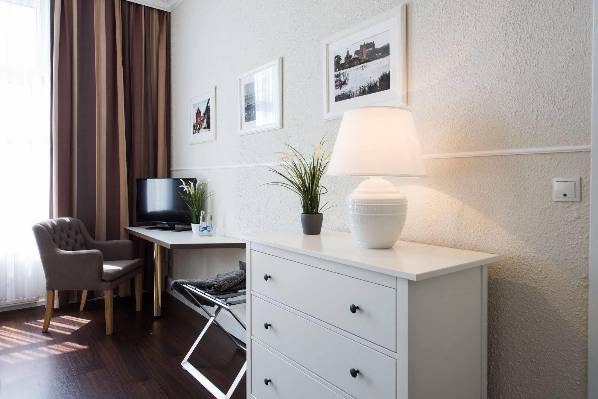 Hotel Stralsund Extérieur photo